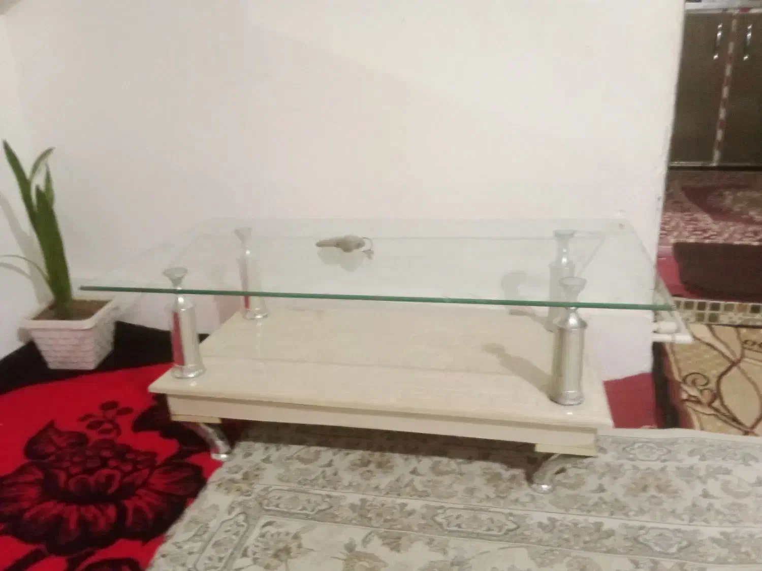 میز جلوی مبل سالم|میز تحریر و کامپیوتر|میاندوآب, |دیوار