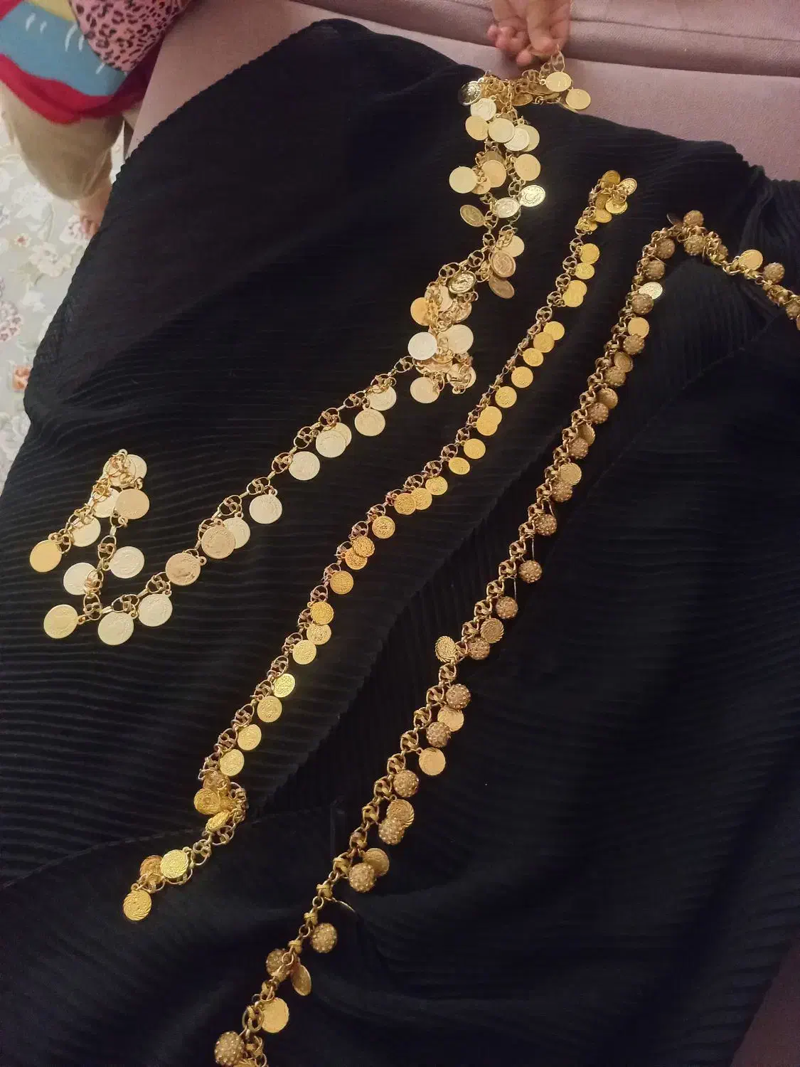 دور سخمه دور جلیقه|لباس|کرمانشاه, |دیوار