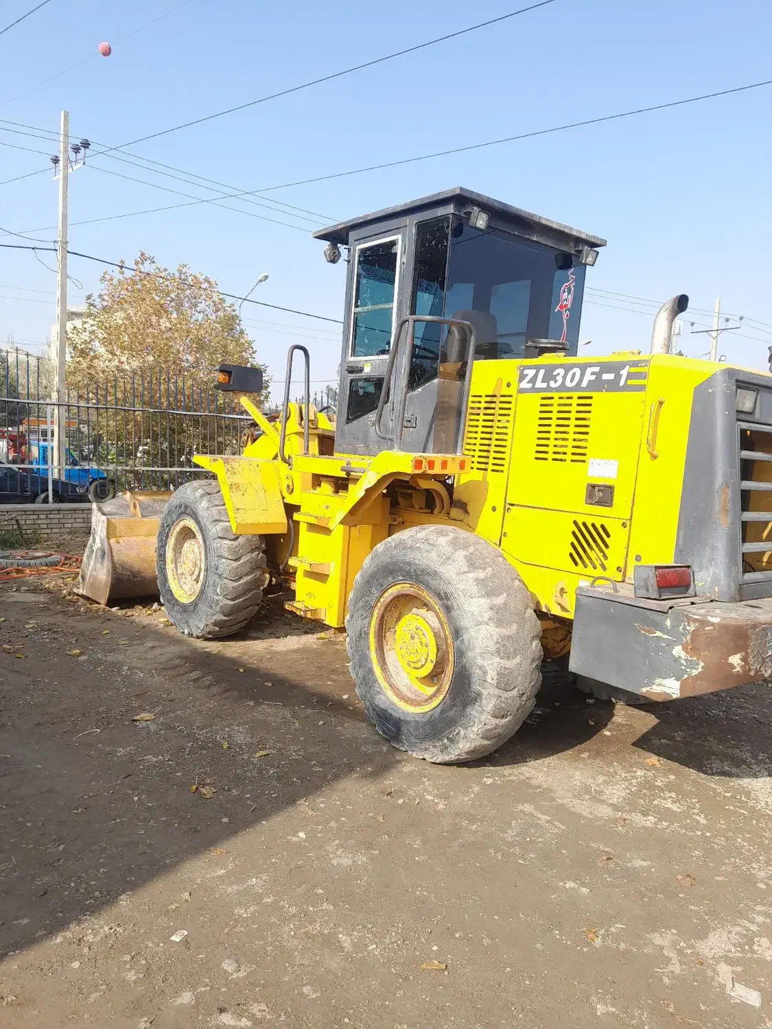 لودر دلتا زدل ۳۰ مدل۲۰۰۹|خودرو سنگین|اسلام‌شهر, ملک‌آباد|دیوار