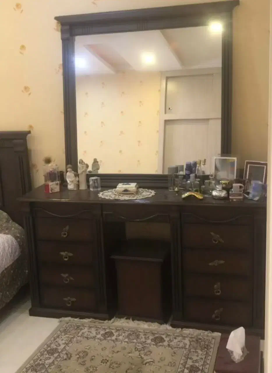 تخت ومیز آرایش|تخت و سرویس خواب|تهران, شهرک چیتگر|دیوار