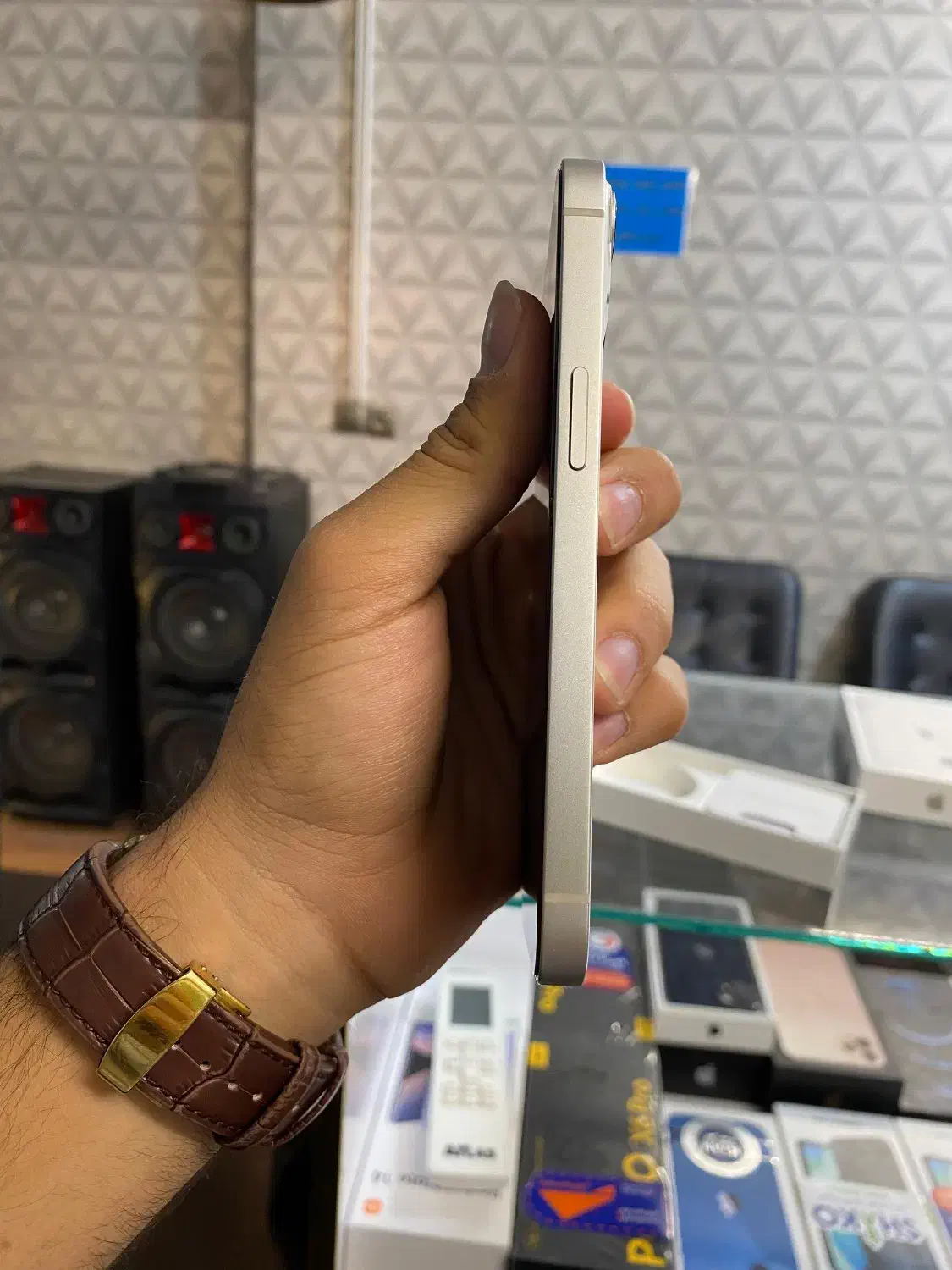 ایفون 13 نرمال درحد|موبایل|یزد, |دیوار