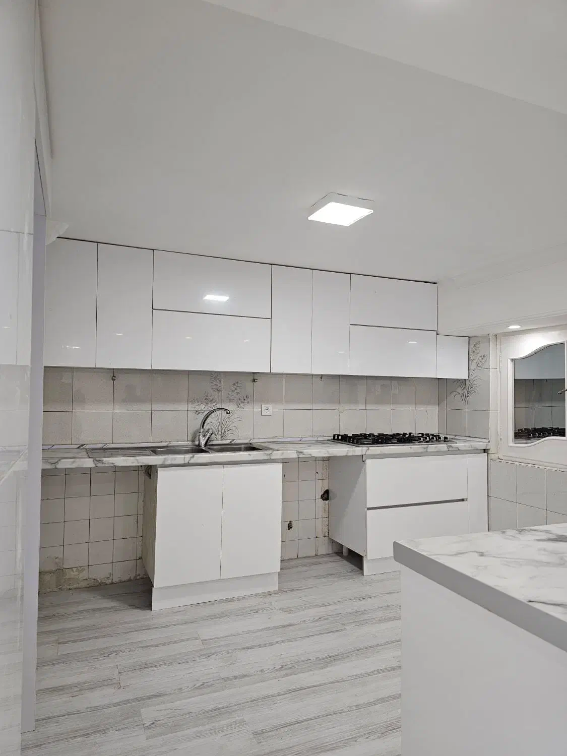 ۳۰۰ ویلا آپارتمان نیاوران مرجان بوکان|اجارهٔ آپارتمان|تهران,  امام زاده قاسم (نیاوران)|دیوار