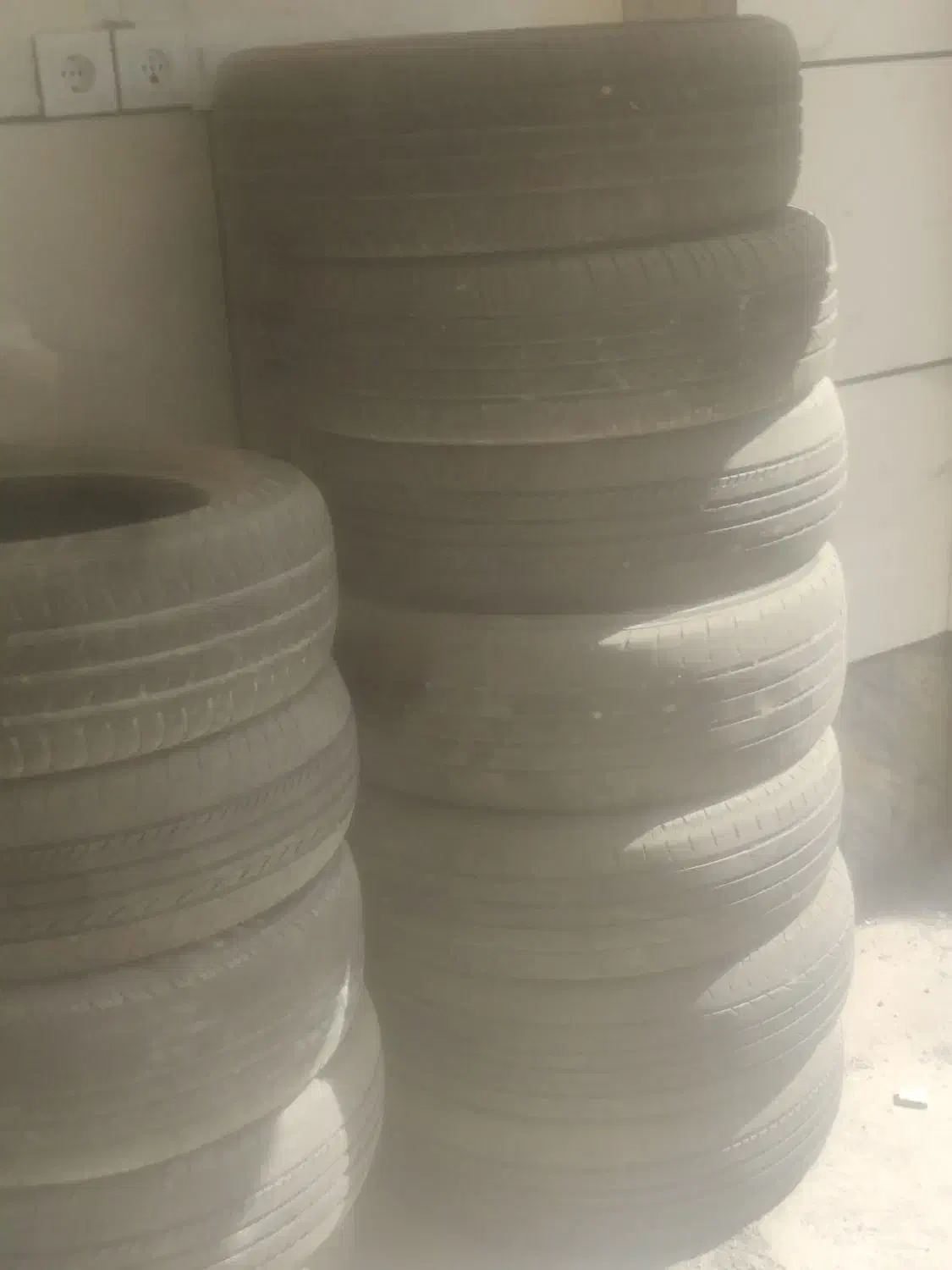 لاستیک ۱۵ پژویی سمندی ول یک لاستیک خارجی|حراج|بیرجند, |دیوار