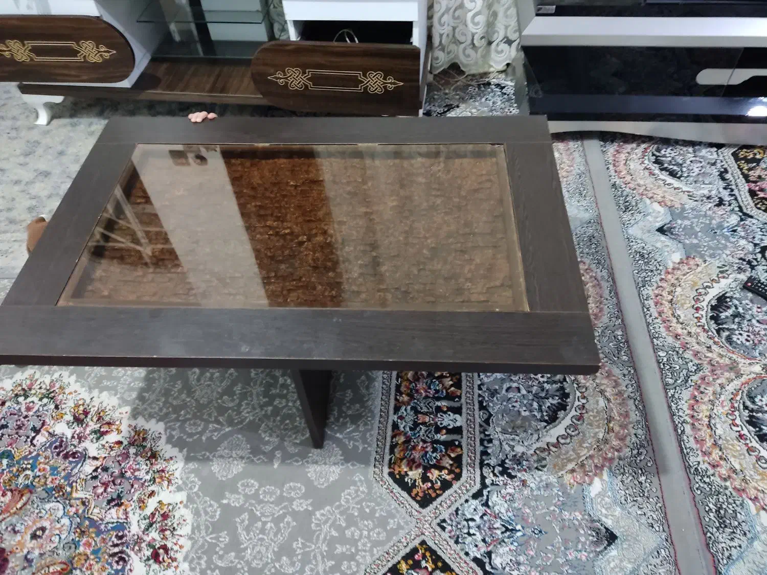 فروش میز همراه گل میز|میز و صندلی غذاخوری|مرودشت, مختارآباد|دیوار