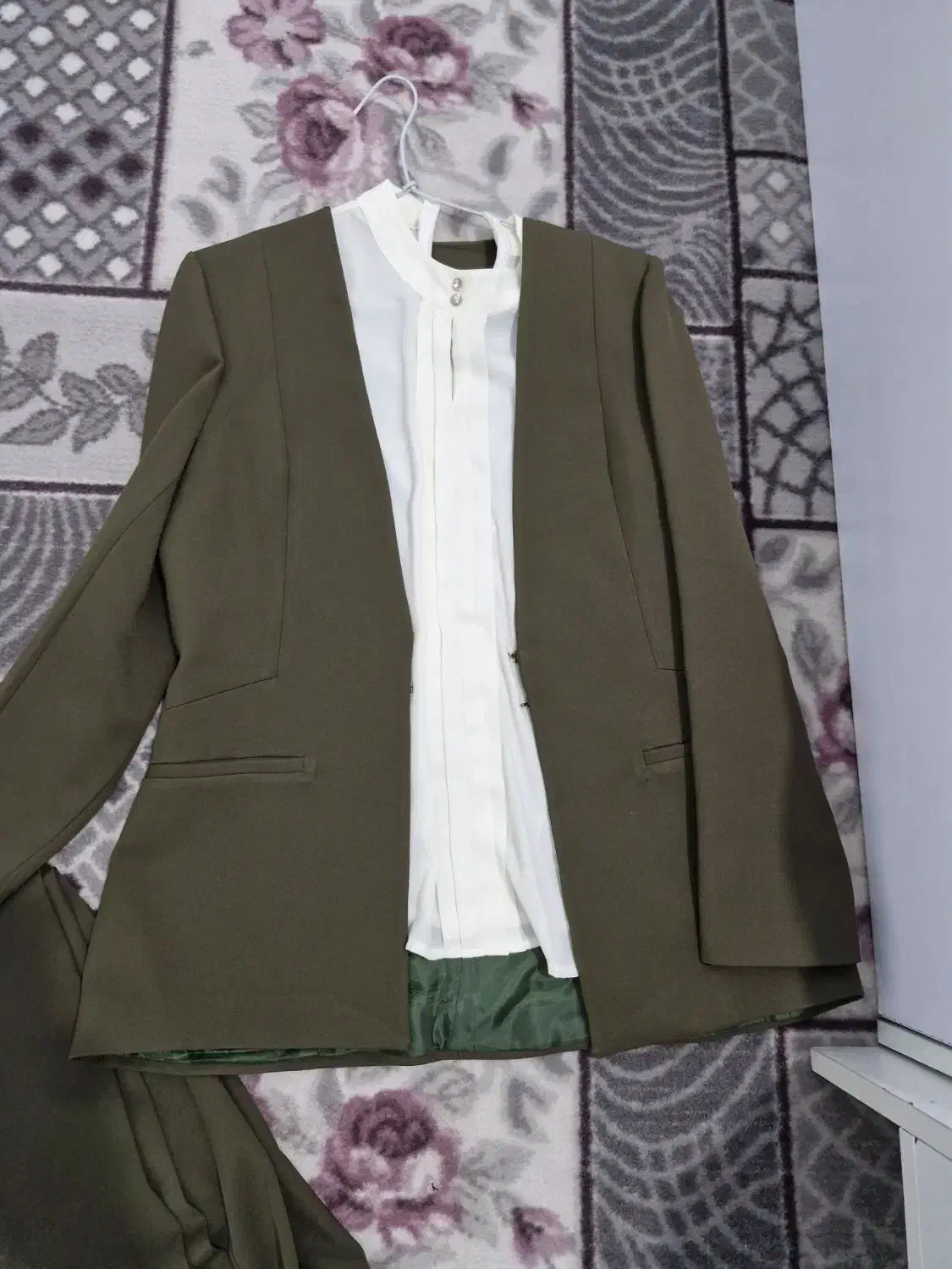 کت و شلوار مجلسی شیک سایز ۳۸|لباس|کرج, اسدآباد|دیوار