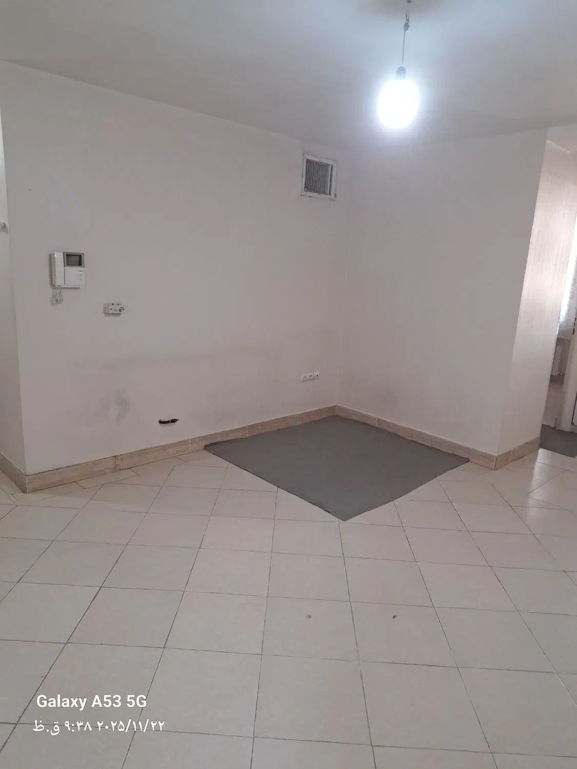 اجاره آپارتمان ۷۰ متری ۱ خواب واقع در مهران شمالی