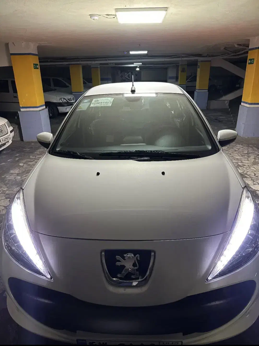 207صفر سقف شیشهای|خودرو سواری و وانت|شیراز, شهرک مطهری|دیوار