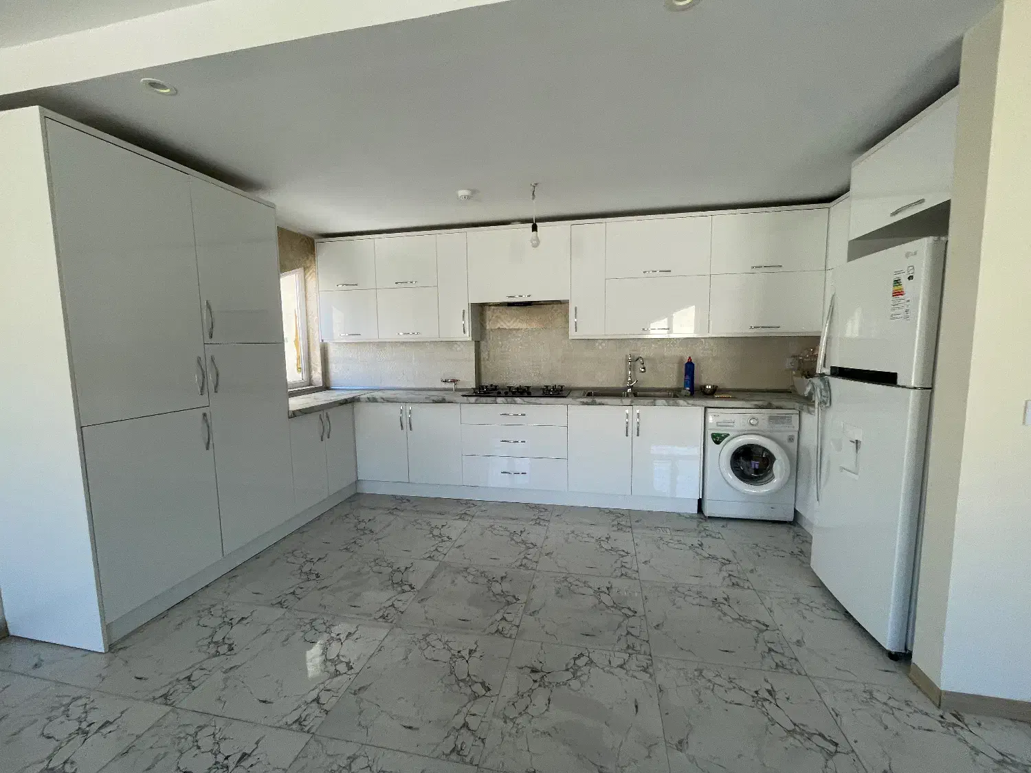 ۸۵متر آپارتمان صنایع جدید فول ویو|فروش آپارتمان|دماوند, مسکن مهر گیلاوند|دیوار