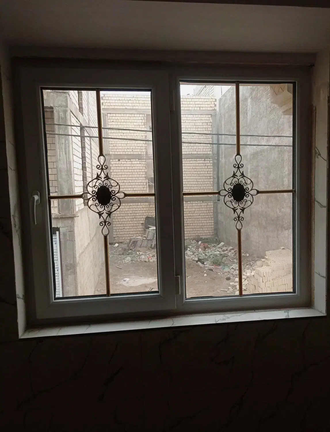 ساخت و نصب درب و پنجره دوجداره براسان تضمینی|خدمات پیشه و مهارت|چابهار, |دیوار