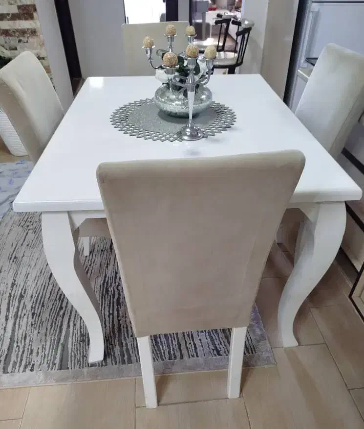 میز نهارخوری ۴ نفره|میز و صندلی غذاخوری|بندر انزلی, متروپل|دیوار