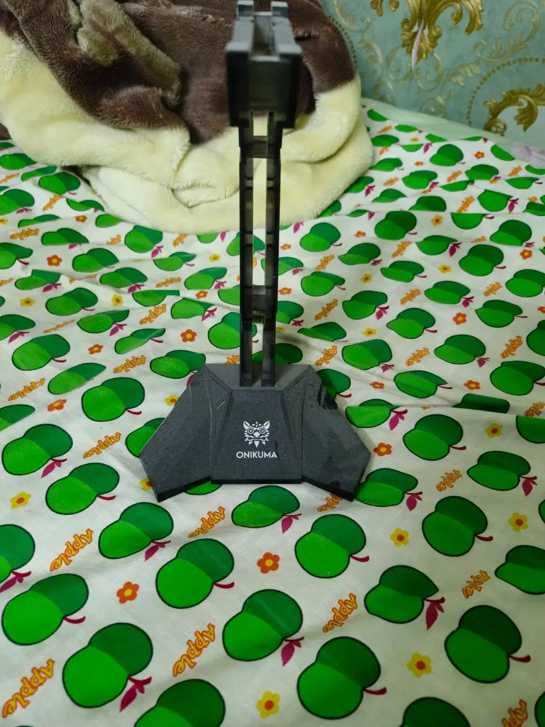 پایه نگهدارنده هدفون برند اونیکاما|قطعات و لوازم جانبی رایانه|نیشابور, شهرک ولیعصر|دیوار