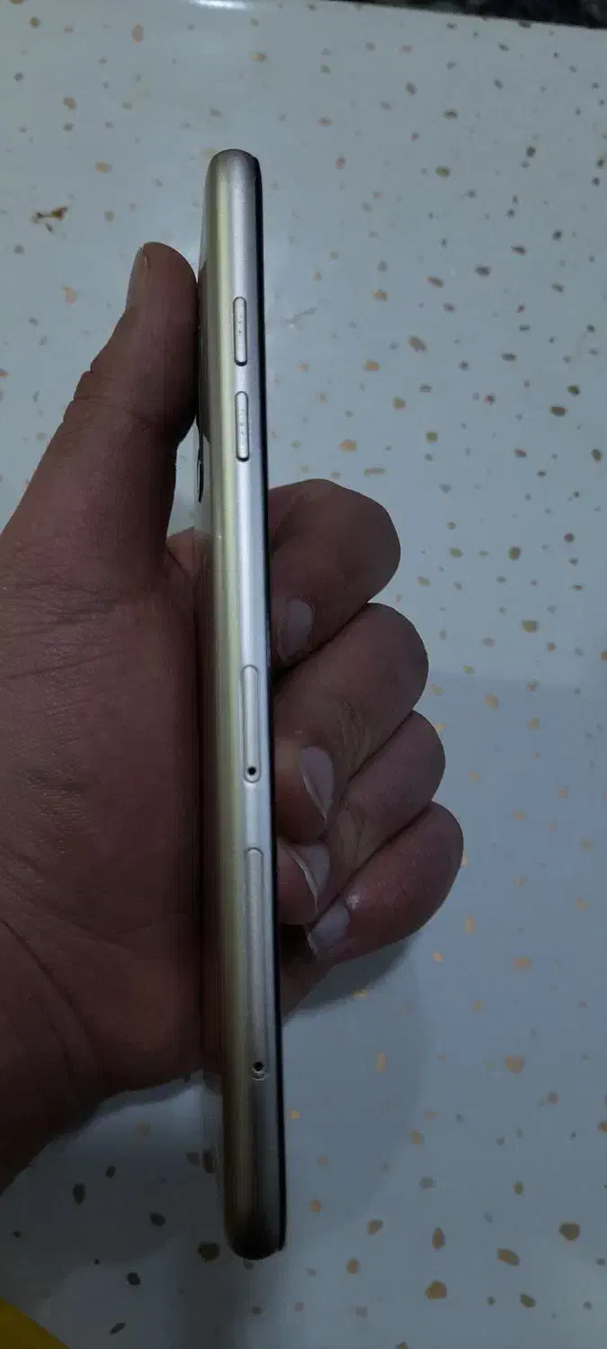 +a6|موبایل|الیگودرز, |دیوار