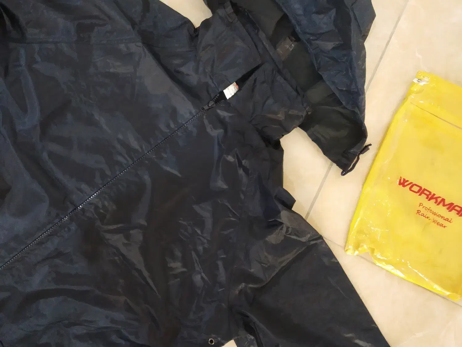 بارانی workmane سایز m|کوهنوردی و کمپینگ|تنکابن, |دیوار