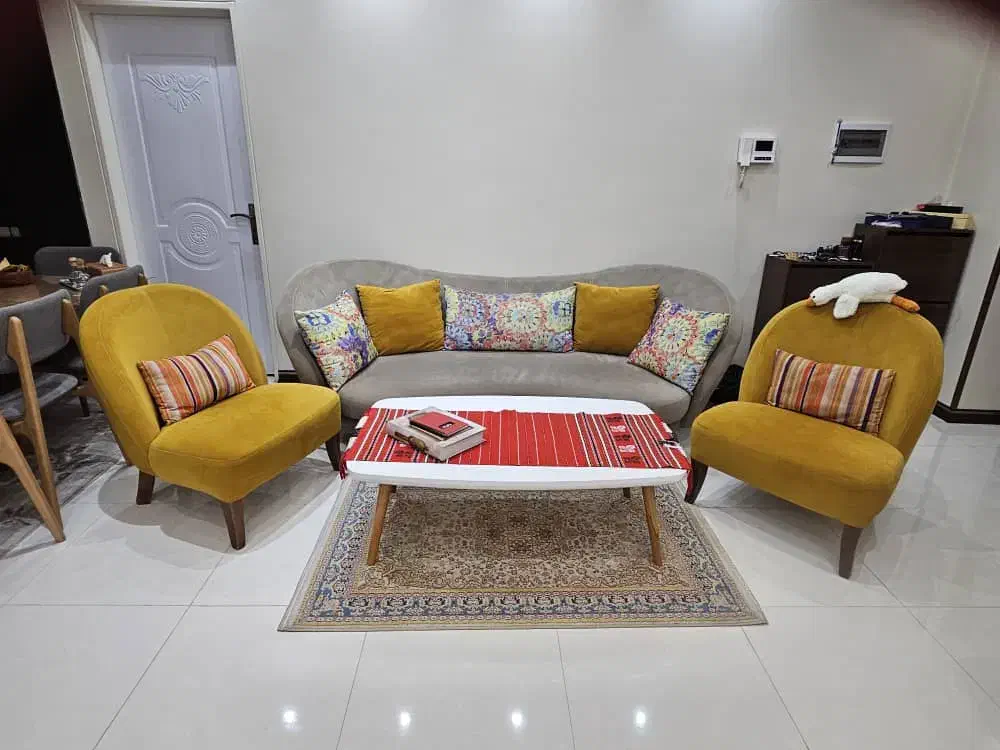 مبل ۵ نفره راحتی|مبلمان خانگی و میز عسلی|تهران, تهرانسر شمالی|دیوار