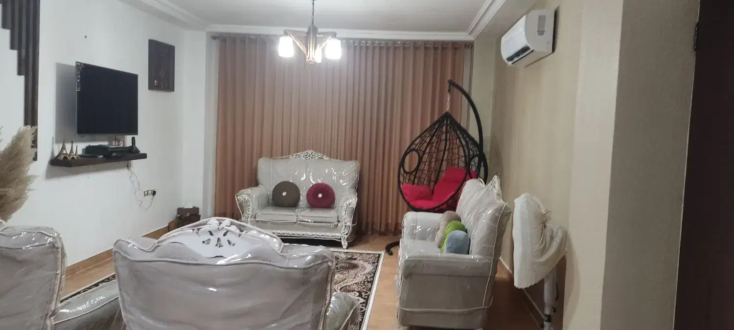 مبل ۷ نفره کاملا نو تازه خریدمش|مبلمان خانگی و میز عسلی|شفت, |دیوار