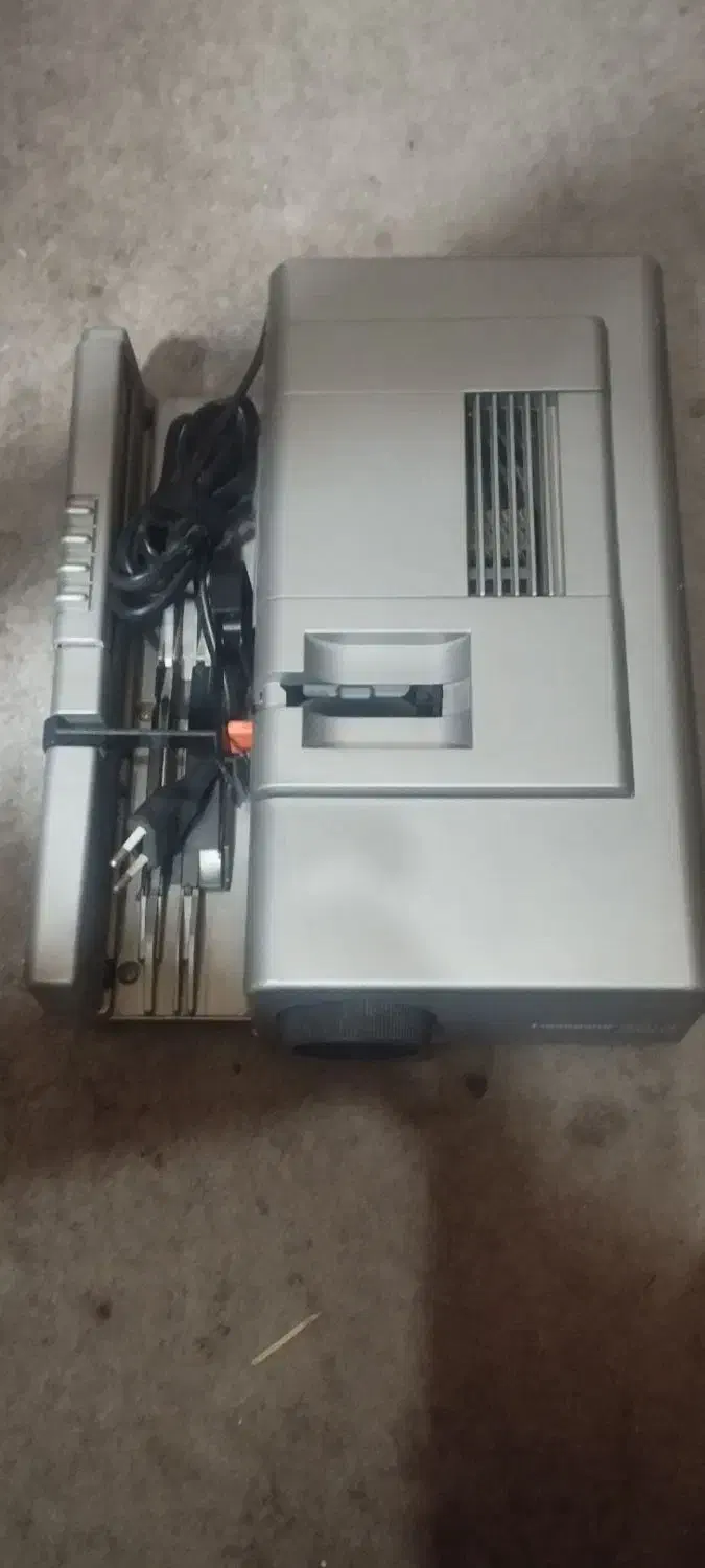 پروژکتور آلمانی|تلویزیون و پروژکتور|بندرعباس, |دیوار