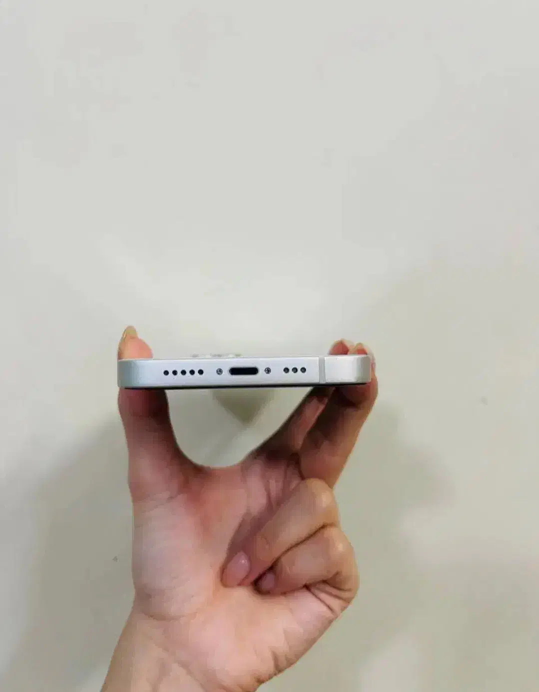 آیفون 13 نرمال|موبایل|اصفهان, باغ فدک|دیوار