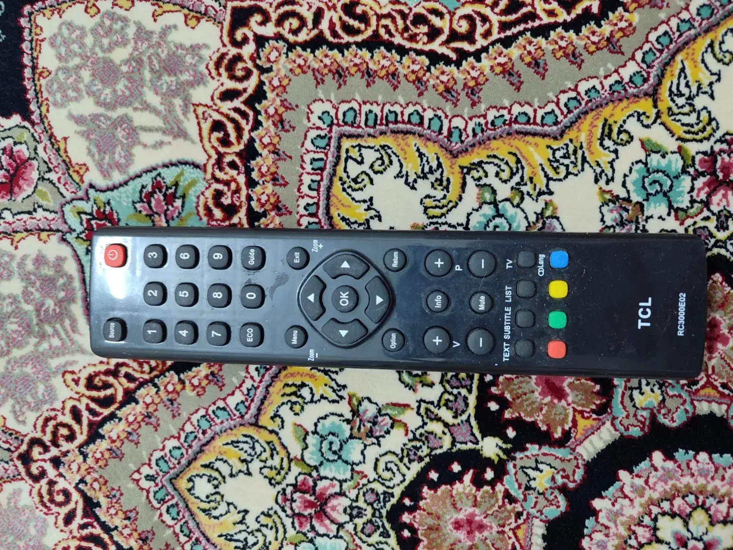 تلویزیون 39 اینج TCL به همراه میز تلویزیون|تلویزیون و پروژکتور|دماوند, گیلاوند|دیوار