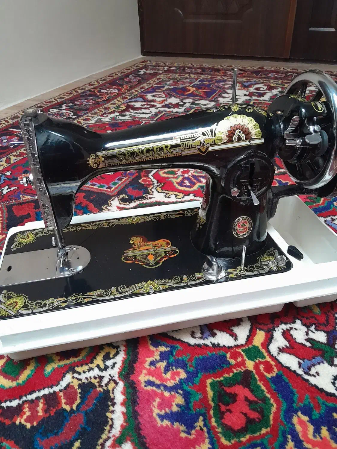 چرخ خیاطی|چرخ خیاطی و ریسندگی|اهر, |دیوار