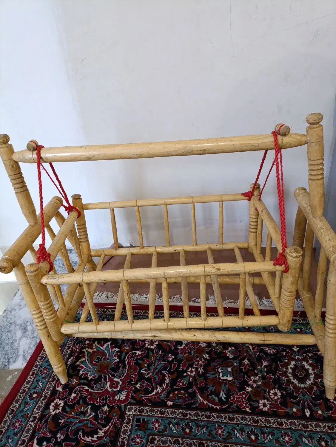 گهواره|اسباب و اثاث بچه|مشهد, ثامن|دیوار