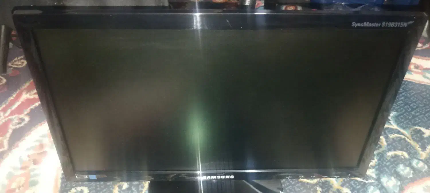 مانیتور ۱۹|قطعات و لوازم جانبی رایانه|اسلام‌شهر, باغ فیض|دیوار