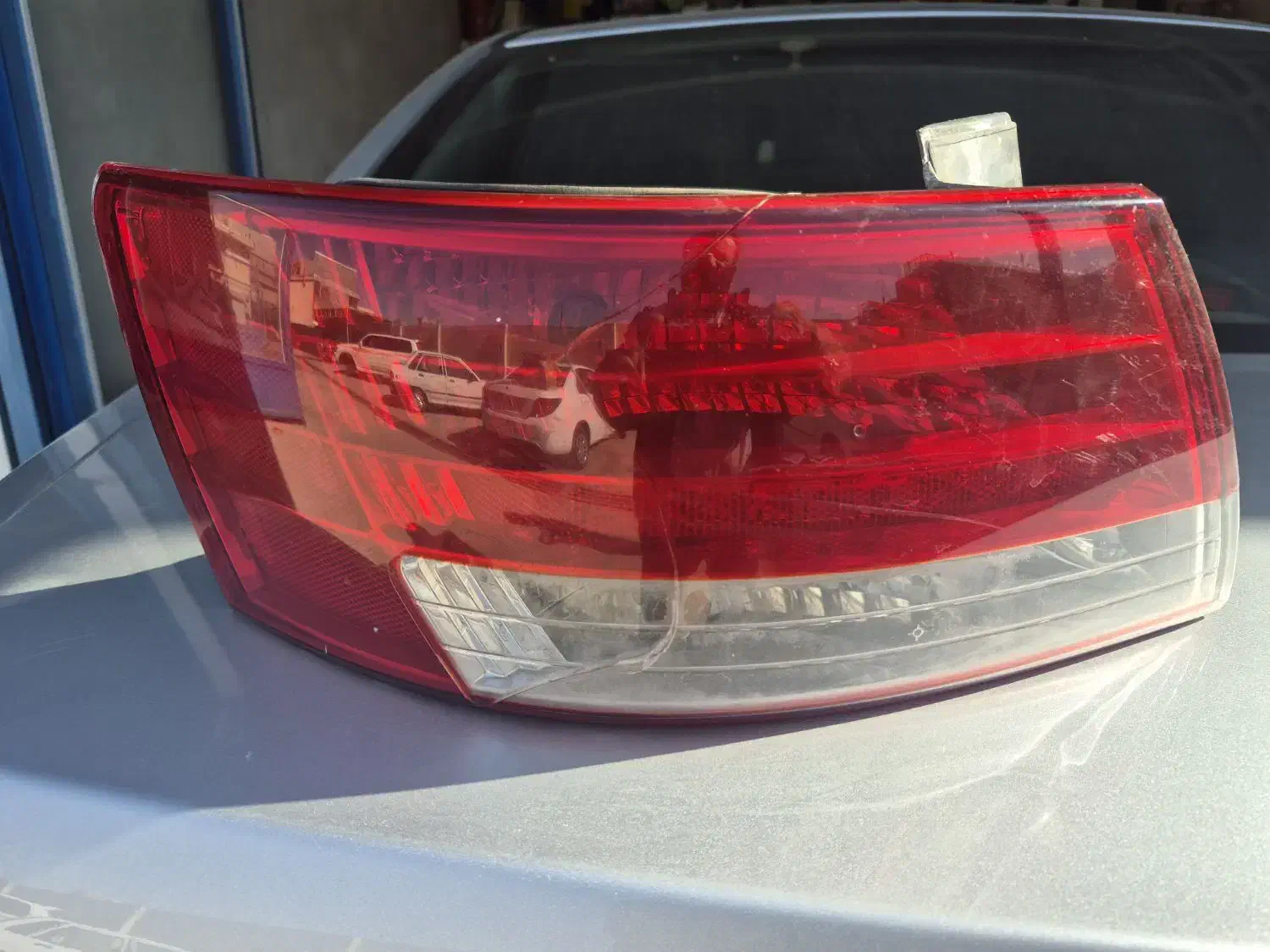 چراغ عقب خطر رو گلگیر سمت راننده سوناتاNFا|قطعات یدکی و لوازم جانبی|زنجان, |دیوار