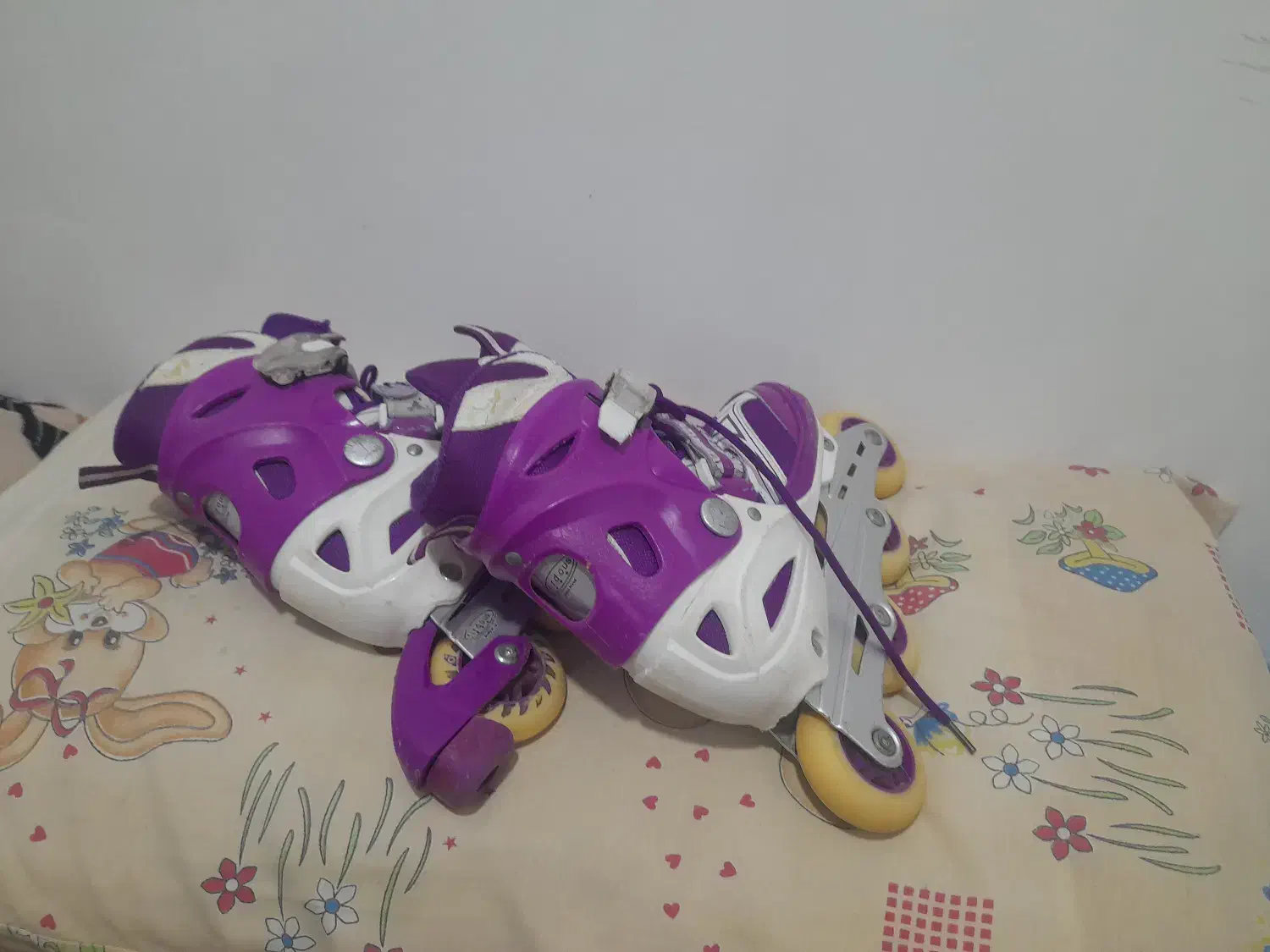 اسکیت سالم چراغ دار|دوچرخه، اسکیت، اسکوتر|خرمشهر, |دیوار