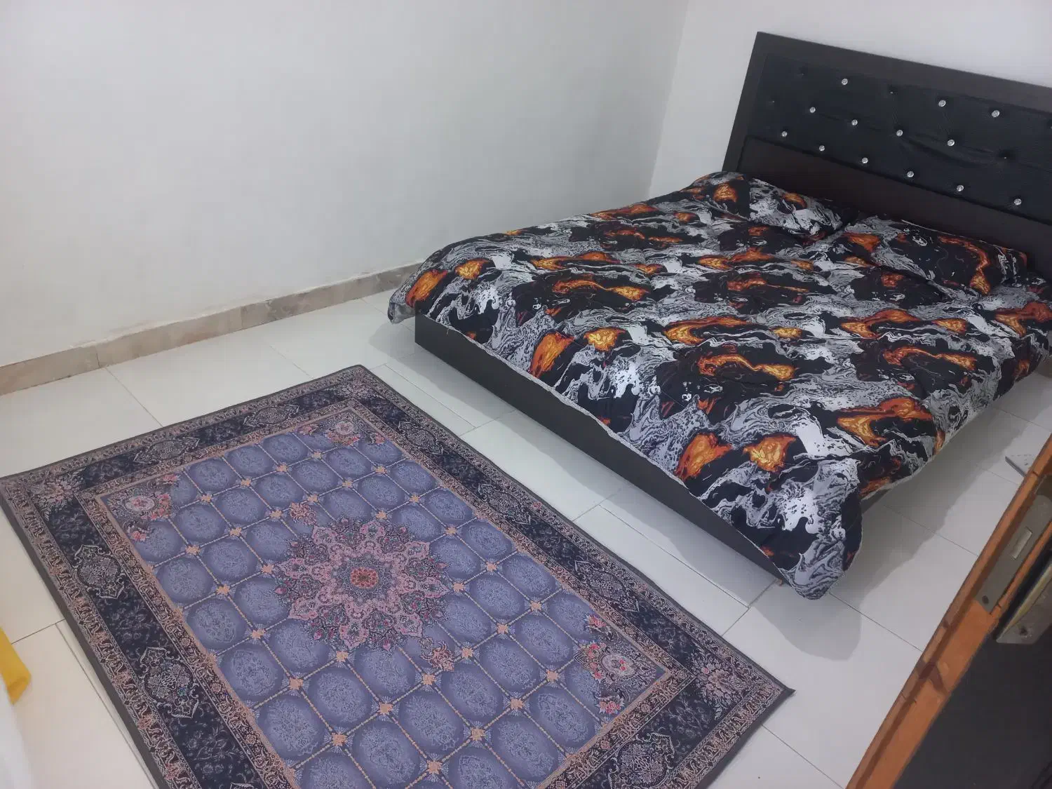 ویلای    دربست   روزنامه ساعتی  شیک  جموجو|اجارهٔ کوتاه‌مدت ویلا و باغ|بندر انزلی, لیچارگی حسن رود|دیوار