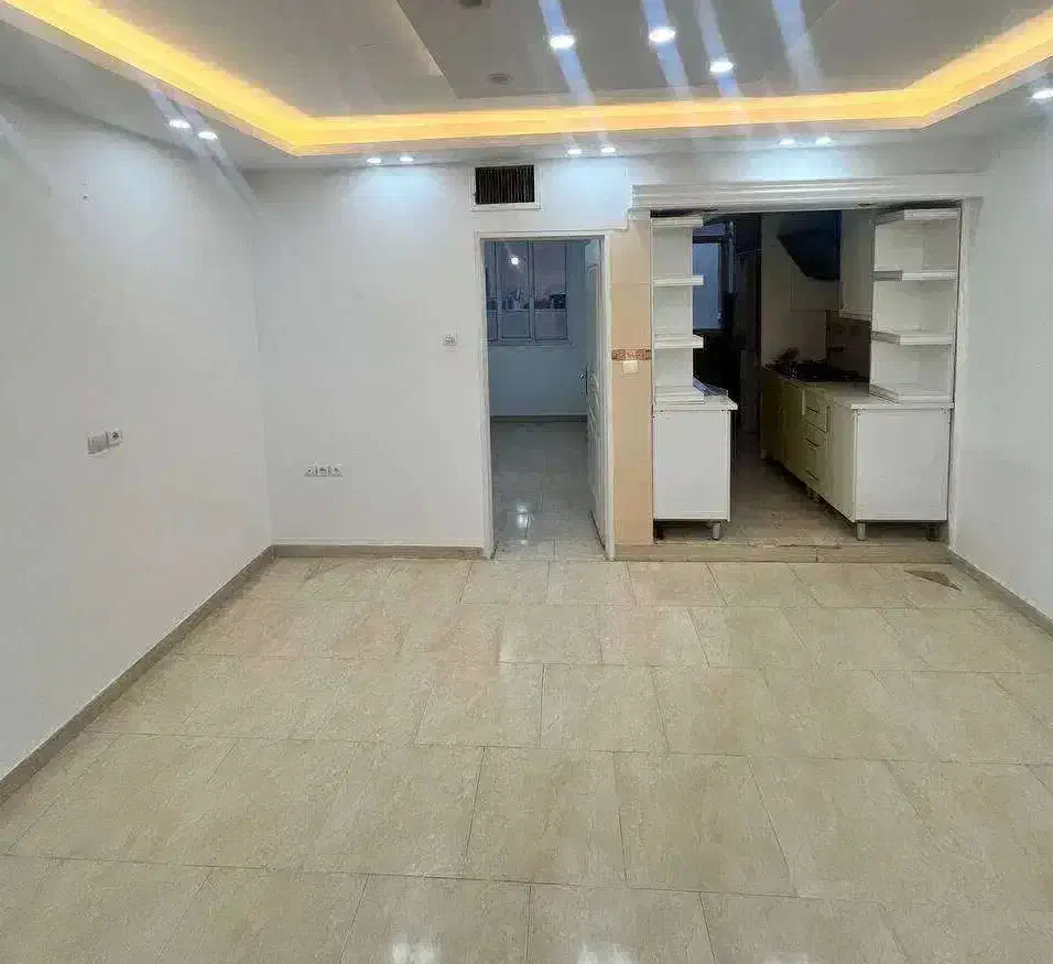 46متر/کم واحد/ آسانسور دار/ 1میلیارد و 500|فروش آپارتمان|اندیشه, شهرک المهدی|دیوار