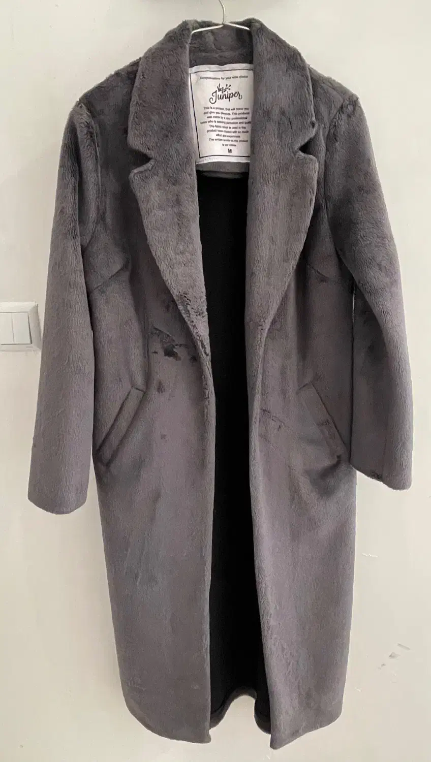 پالتو بلند|لباس|هشتگرد, فاز ۱ مهستان|دیوار