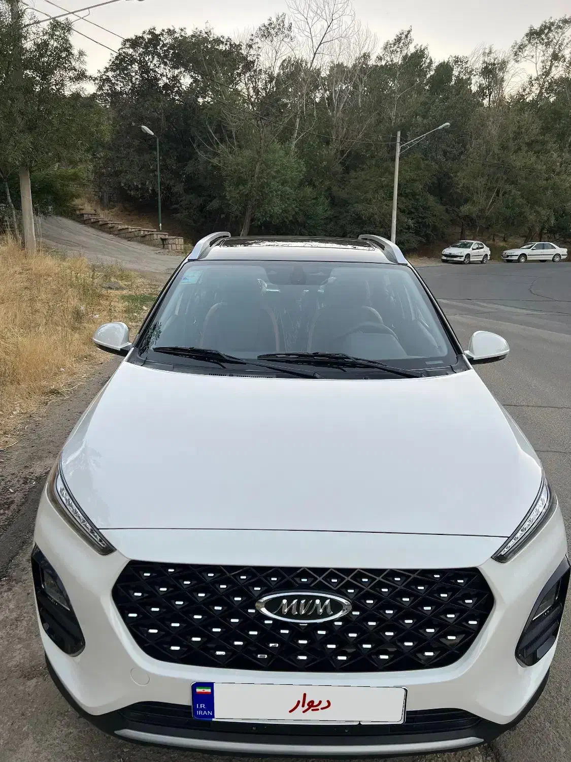 X22 pro|خودرو سواری و وانت|همدان, |دیوار