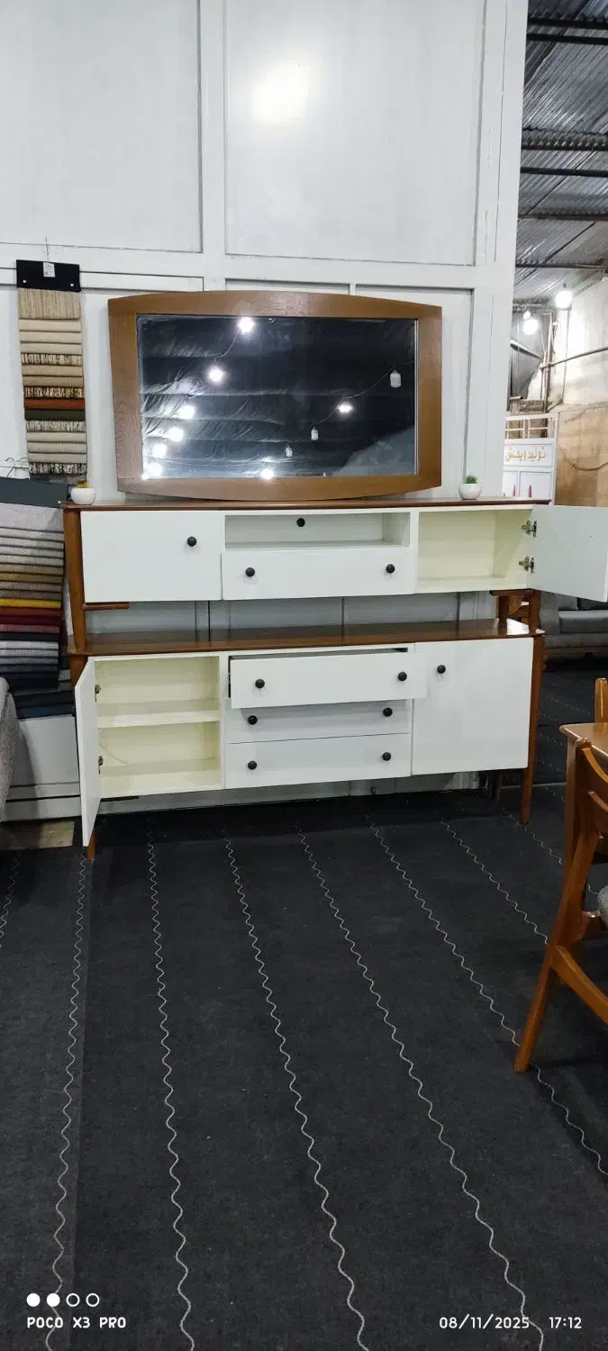 فروش ویژه آینه و کنسول|بوفه، ویترین، کنسول|شیراز, سلطان آباد|دیوار