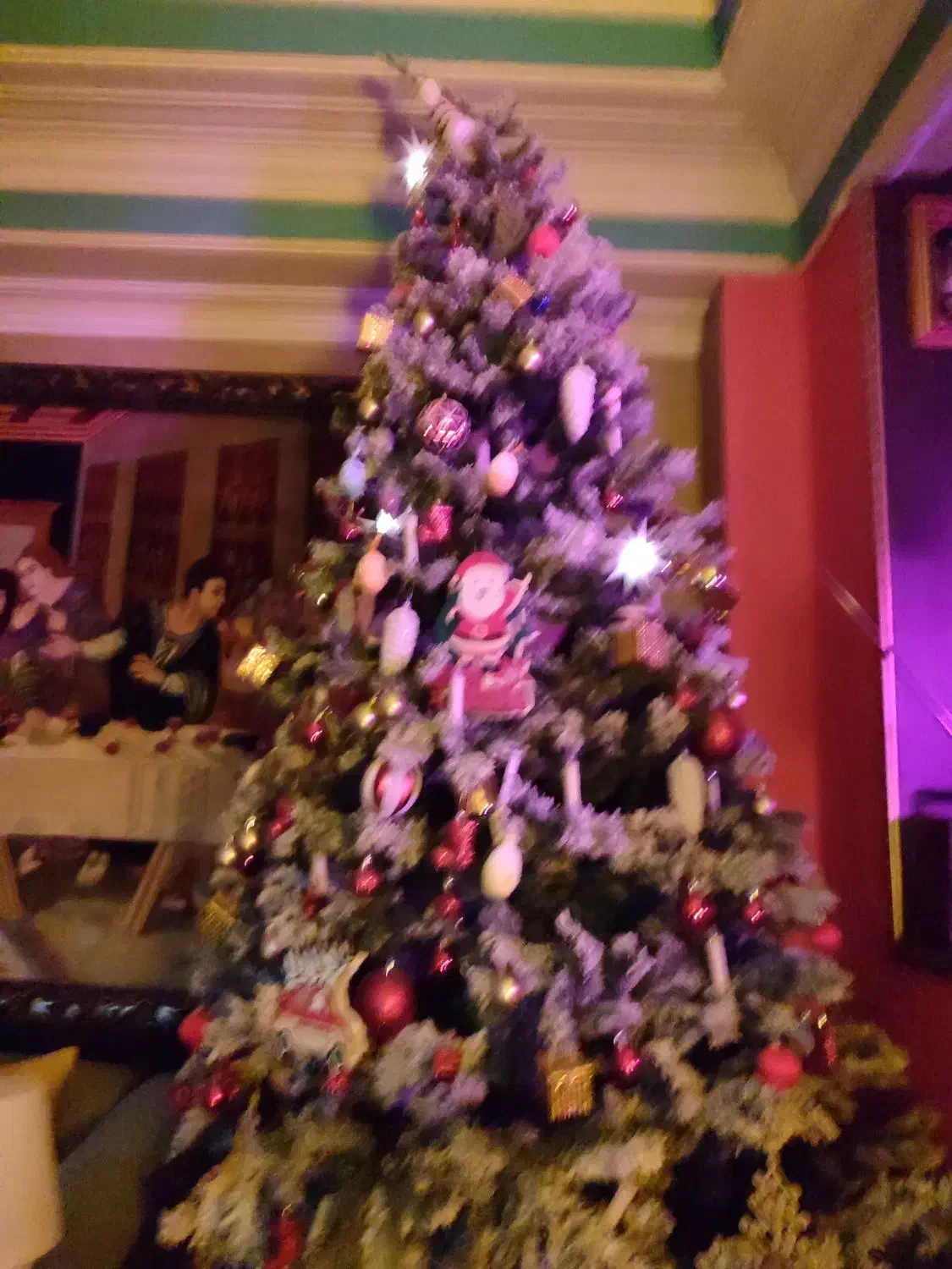 به یک خانم خدمتکار جهت نظافت منزل واشپزی نیازمندیم|استخدام سرایداری و نظافت|تهران, زرگنده|دیوار