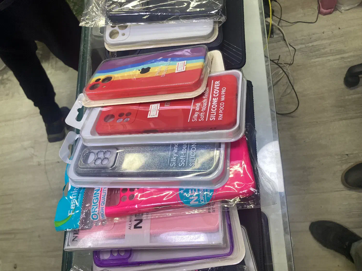 قاب و گارد|لوازم جانبی موبایل و تبلت|رشت, سعدی (تختی)|دیوار