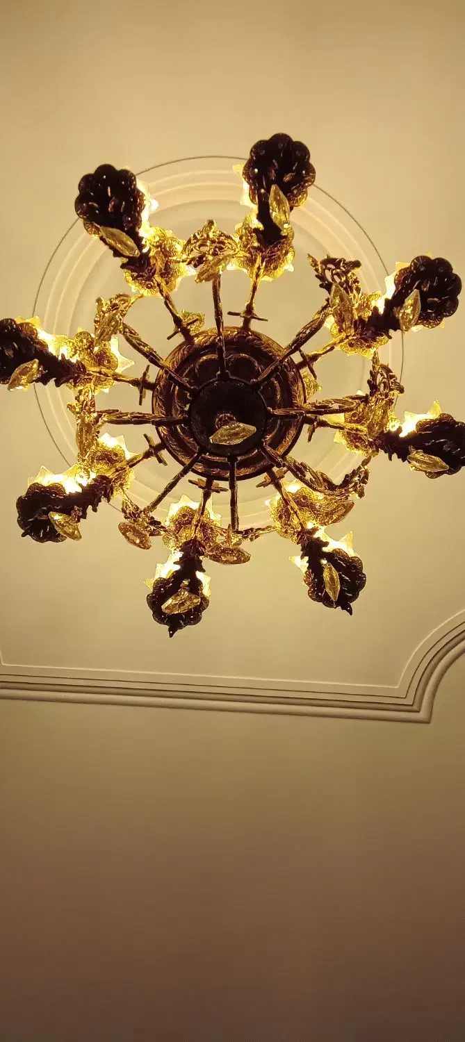 لوستر ۱۶ شعله برنجی|لوستر و چراغ آویز|تهران, والفجر (افسریه)|دیوار