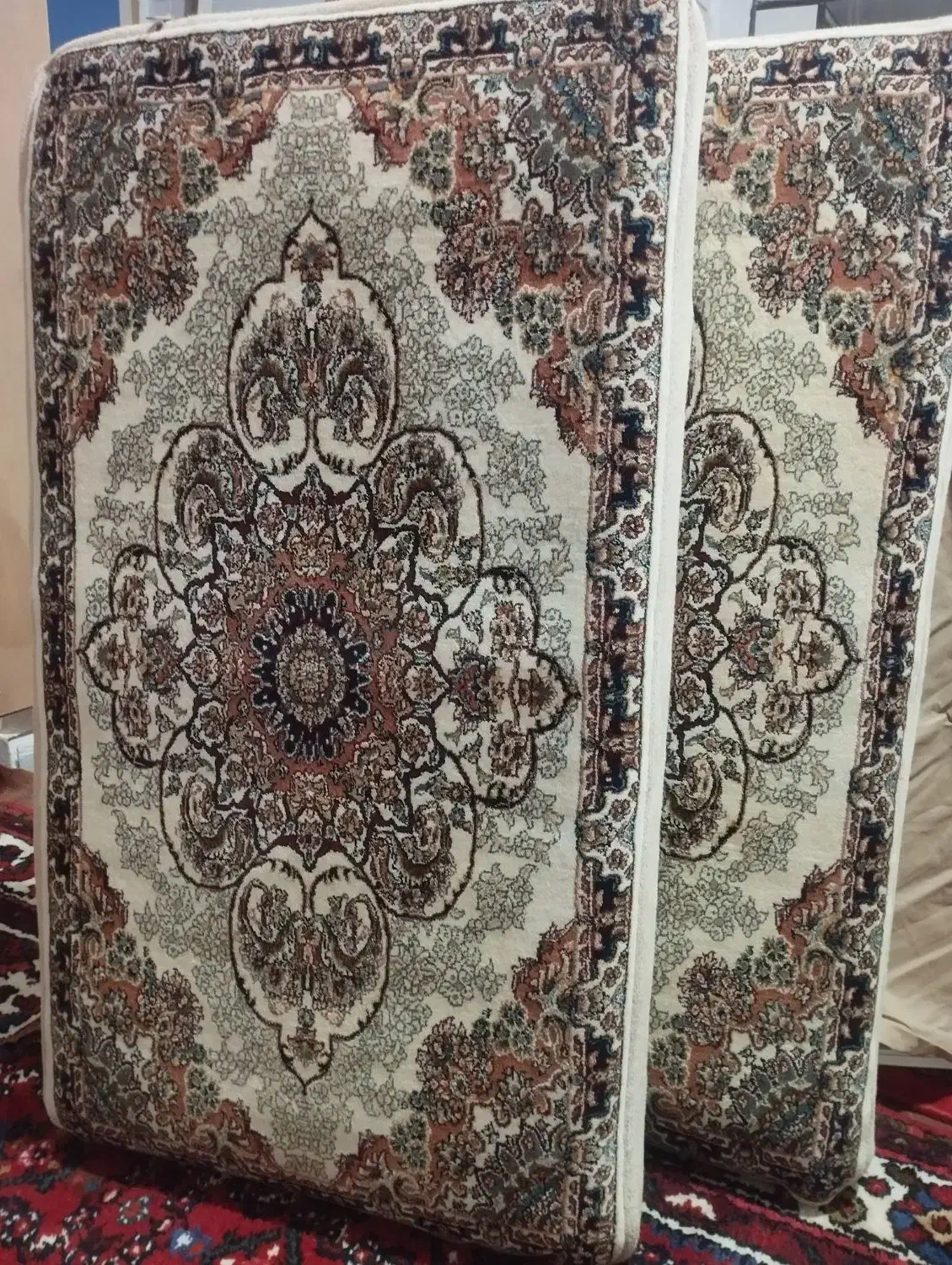 پشتی و ...|پشتی|همدان, |دیوار