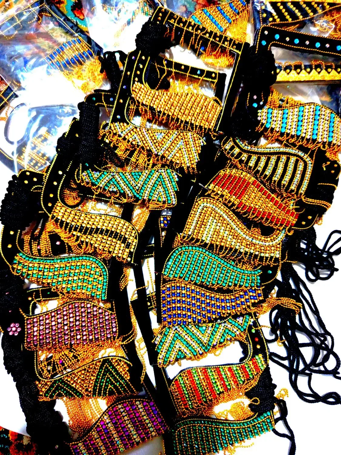 نقاب بندری|لباس|میناب, |دیوار