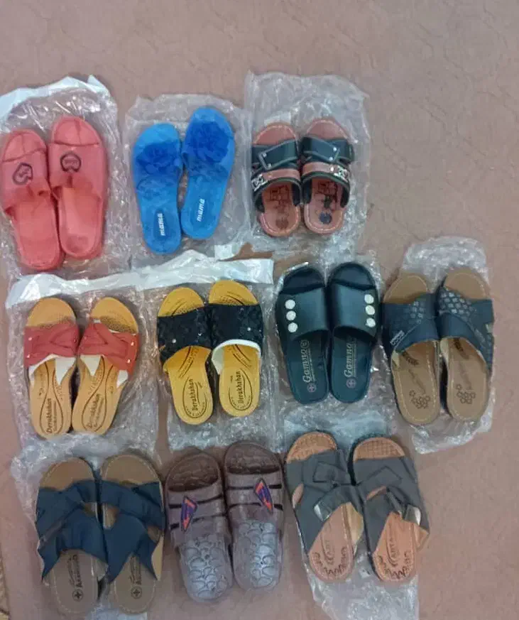 حراج دمپایی مردانه زنانه و بچگانه|کیف، کفش، کمربند|فلاورجان, |دیوار