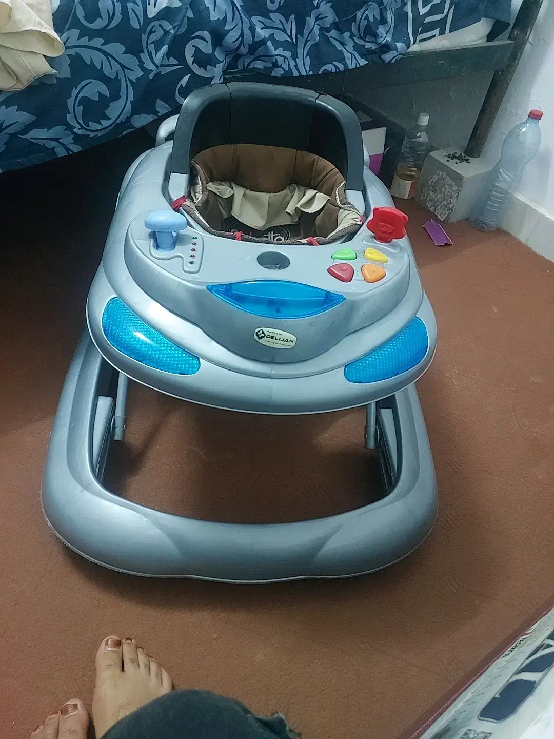 سلام 1عدد روروک تمیز سالم|کالسکه و لوازم جانبی|یاسوج, |دیوار