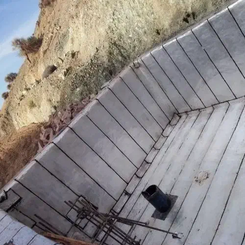 ایزوگام و قیرگونی حتی یک متر با25سال سابقه|خدمات پیشه و مهارت|بیرجند, |دیوار