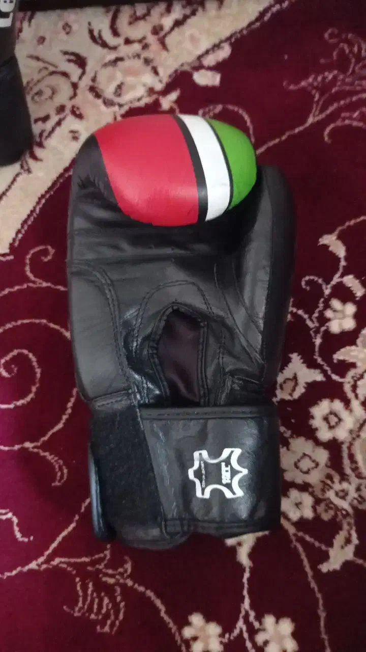 دستکش بوکس|تجهیزات ورزشی|محمدشهر, محمدشهر|دیوار