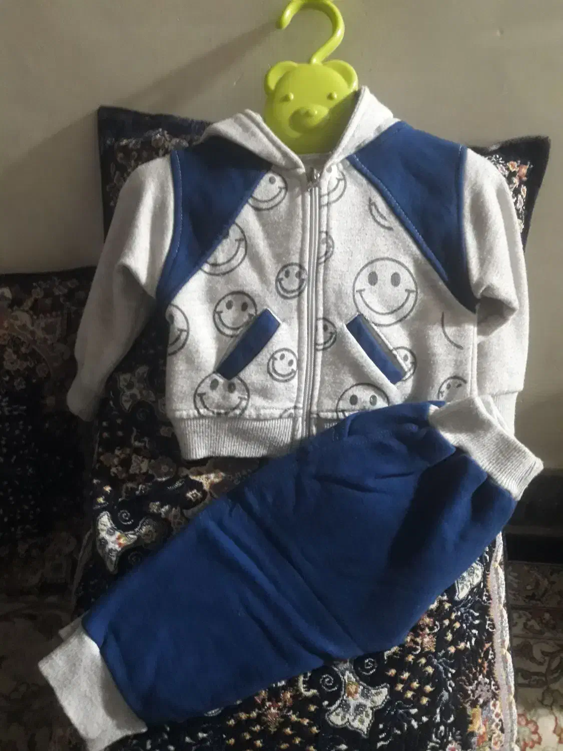 انواعلباسگرمبلوزشلوار|کفش و لباس بچه|بروجرد, |دیوار