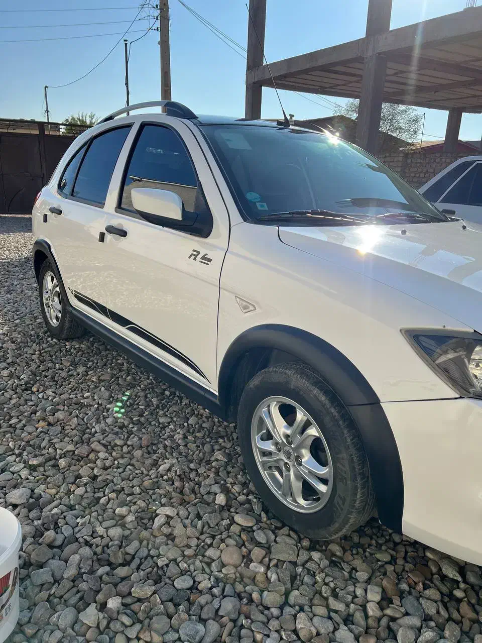 کویک آر مدل ۱۴۰۰سفید مشکی|خودرو سواری و وانت|گرگان, |دیوار