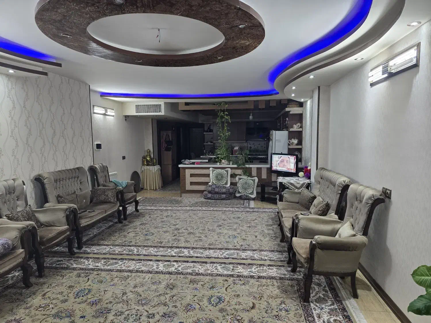 اپارتمان همکف 110 متر گلستان غربی|فروش آپارتمان|اصفهان, مارچین|دیوار