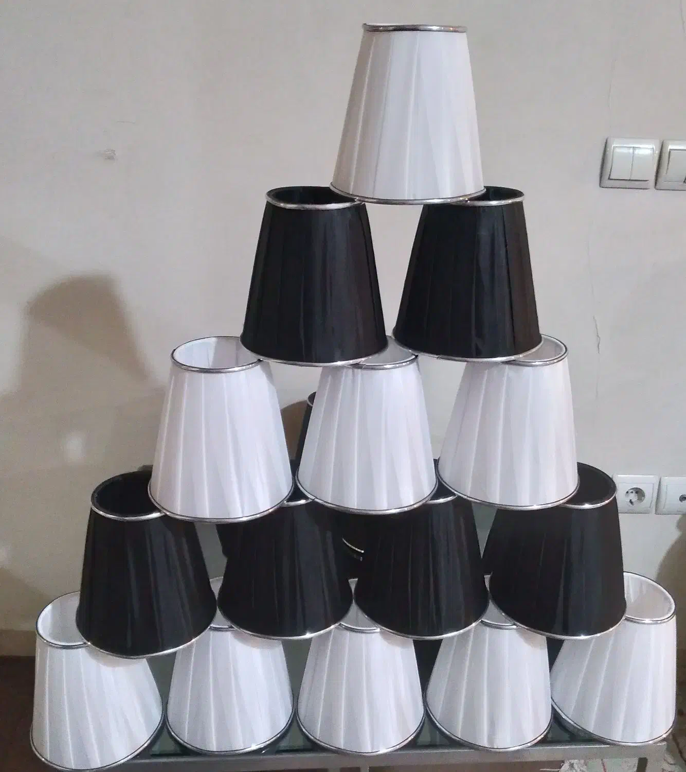 گلاهک، شید اباژور|چراغ خواب و آباژور|رباط‌کریم, رباط‌کریم|دیوار