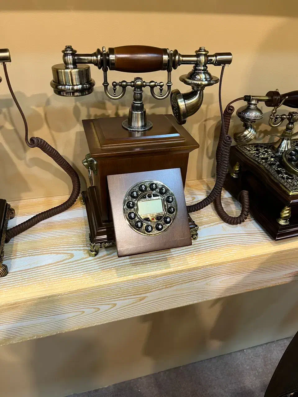خط تلفن ثابت پشت سرهم|تلفن رومیزی|تهران, علم و صنعت|دیوار