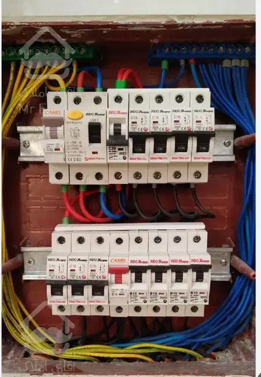 برقکاری ساختمان*تعمیر ونصب انواع ایفون* لوستر|خدمات پیشه و مهارت|ملایر, |دیوار