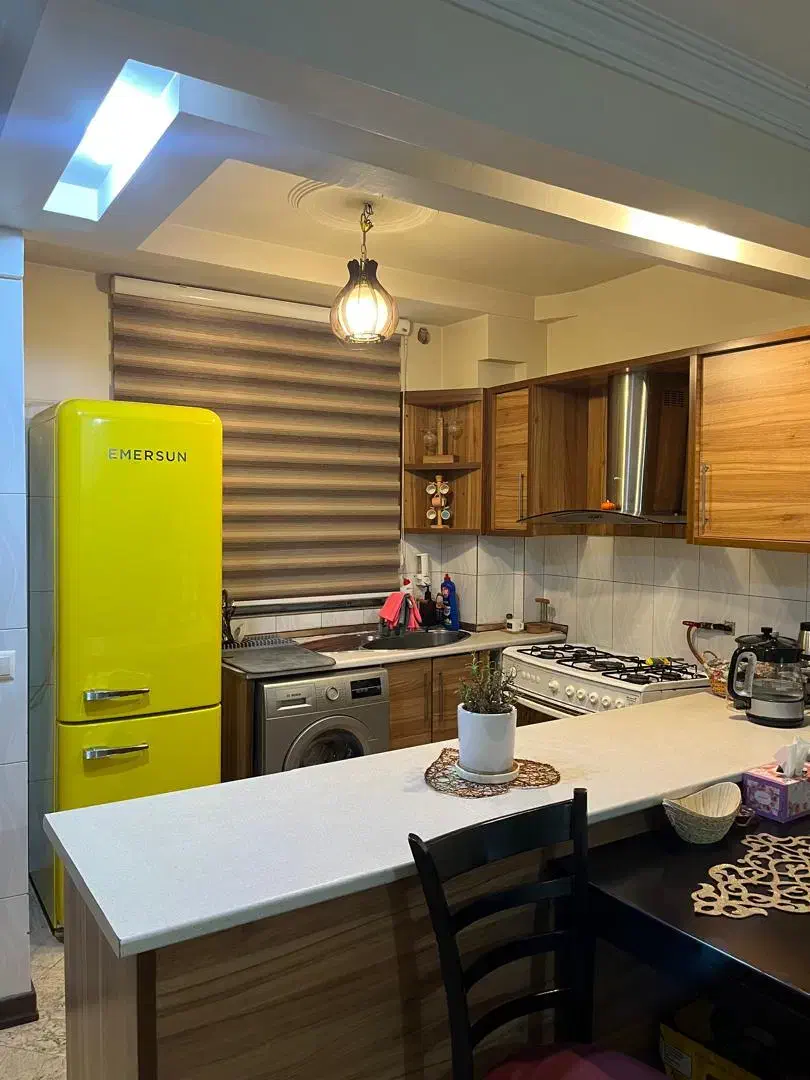 ۵۵ متر فول ۱۰ ساله خ کلیم کاشانی