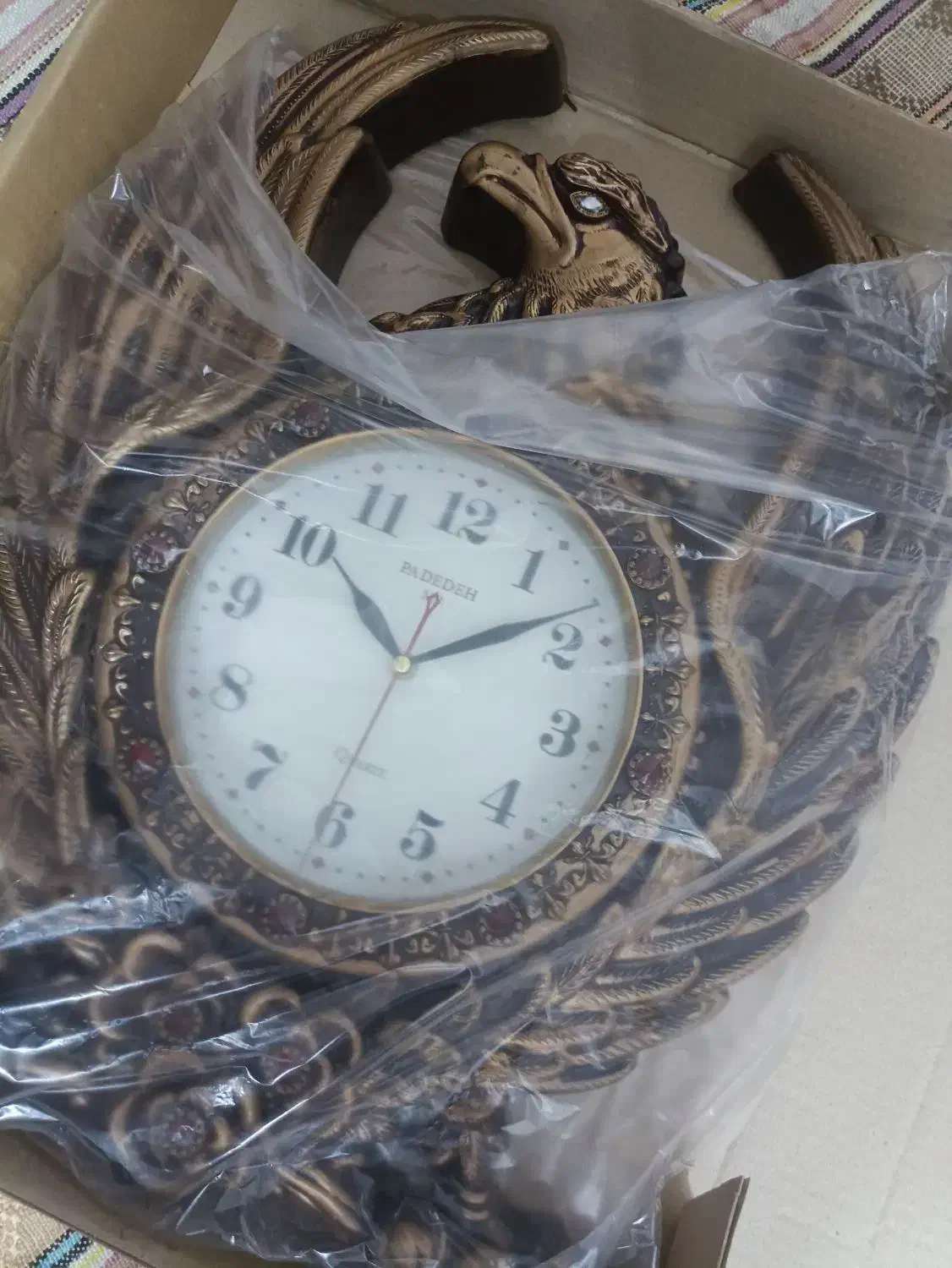 ساعت طرح برنز|ساعت دیواری و تزئینی|قم, سراجه (۱۵ خرداد)|دیوار