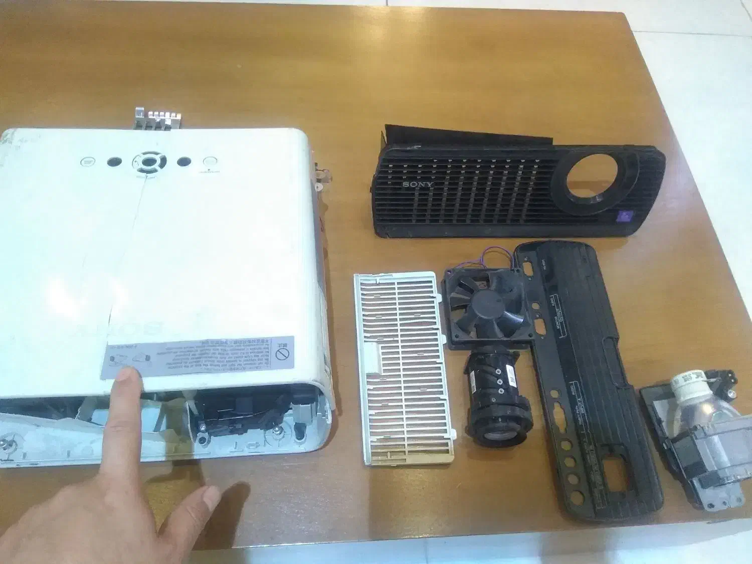 ویدئو پروژکتور SONY-VPL-EX100|تلویزیون و پروژکتور|گنبد کاووس, |دیوار